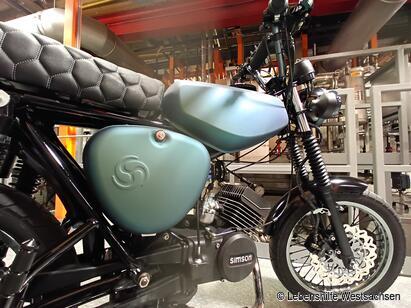 Behindertenwerkstatt Reinsdorf - Pulverbeschichtung mit Flipflop- bzw. Chamäleonlack